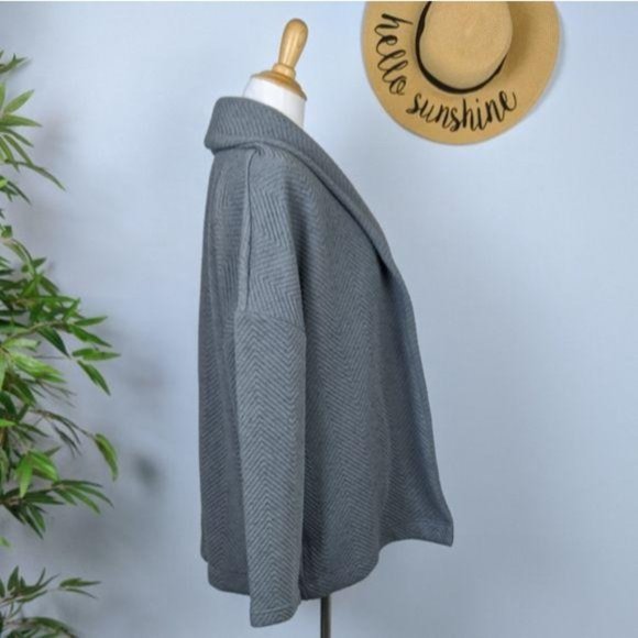 Fabletics Vanessa Quilted Cozy Cardigan M - Picture 5 of 12